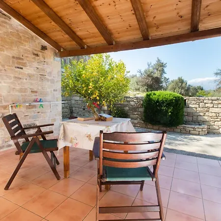 Apartments-studios,sigelakis With Very View *