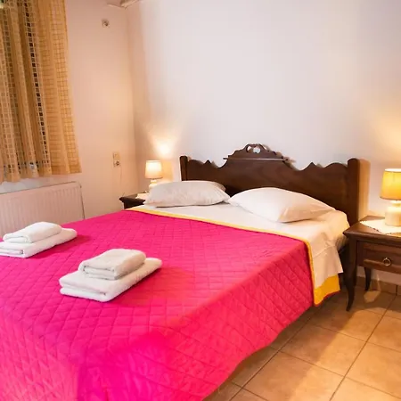 Apartments-studios,sigelakis With Very View Appartamento